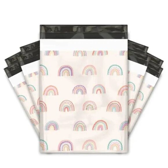 Other - 💕10x13 Happy Rainbows Poly Mailers!
